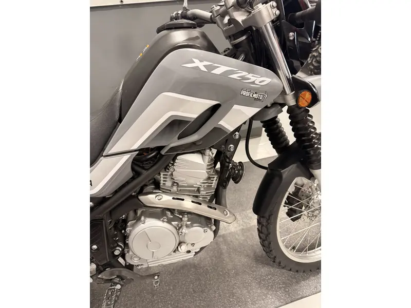 Yamaha XT250 XT 250 2024