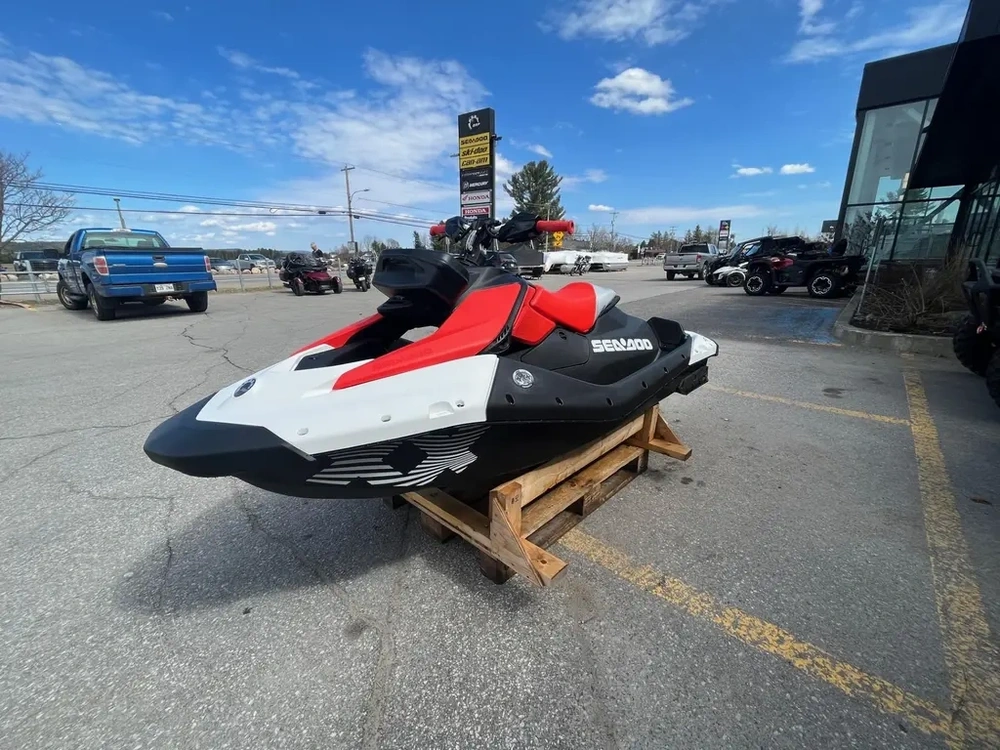 Sea-doo Spark Trixx 1 Place Audio 2026 alt