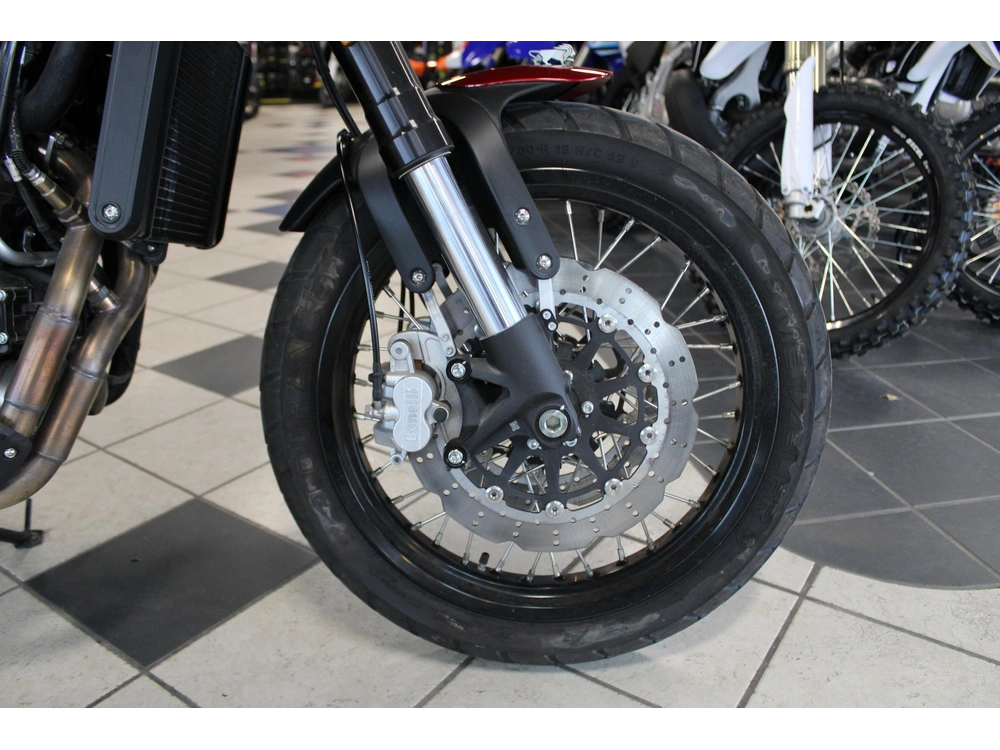 2022 Benelli Leoncinotr alt