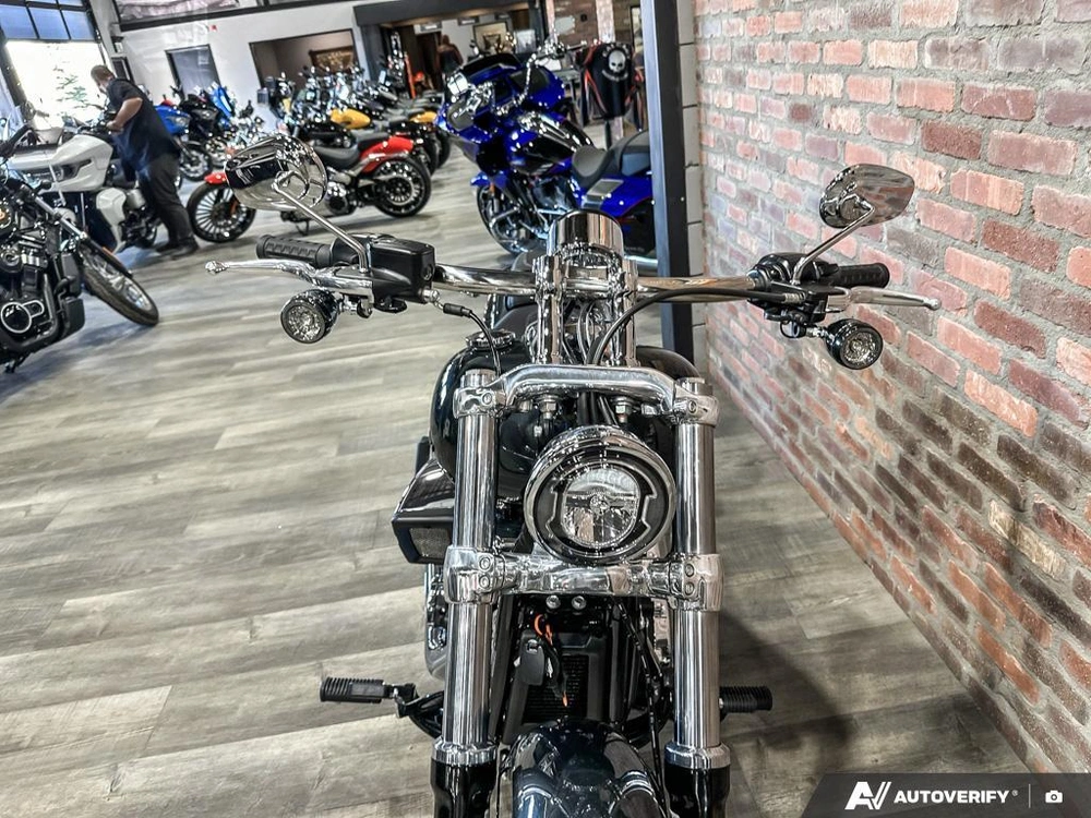 2026 Harley-davidson Breakout alt