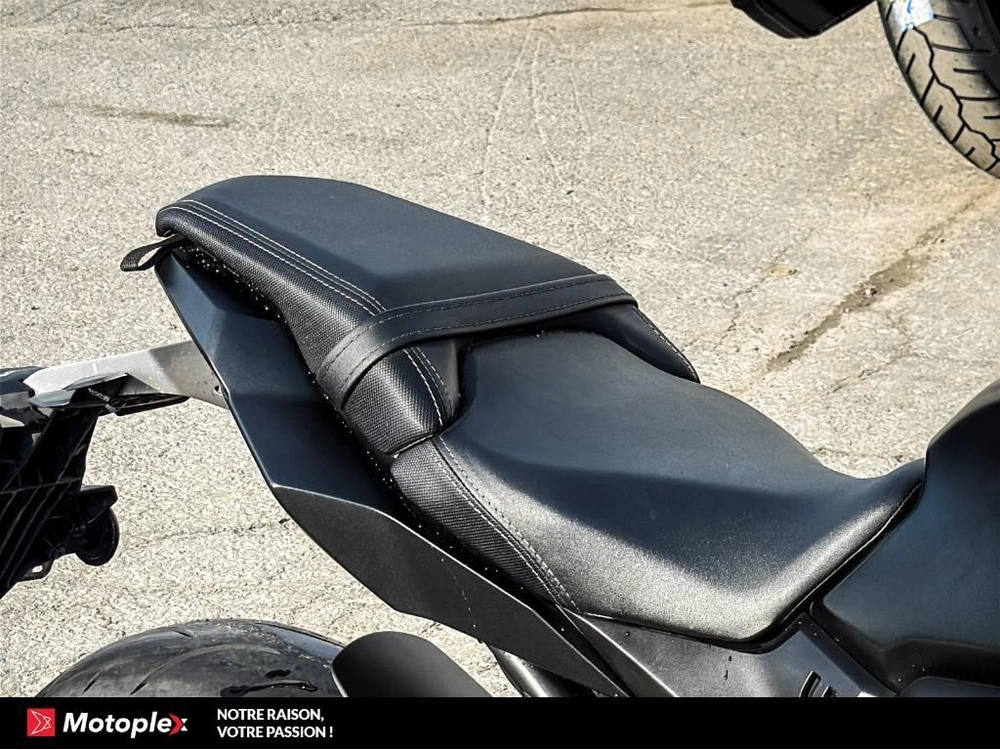 Honda Cbr650 R *4934 Km* 2022 alt