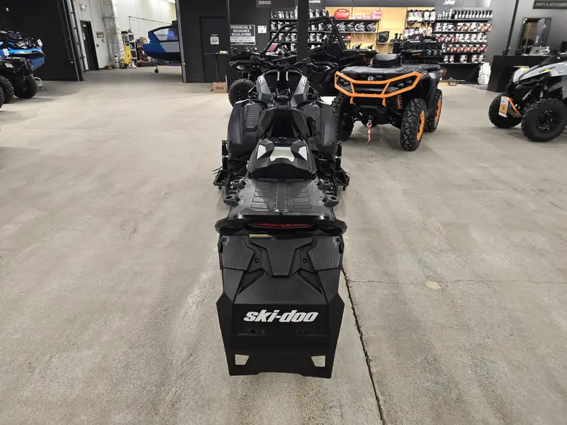 2025 Ski-Doo Backcountry xrs 850 thumbnail 5