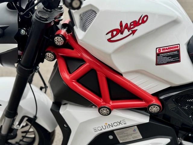Equinox Diablo 50 2024 alt