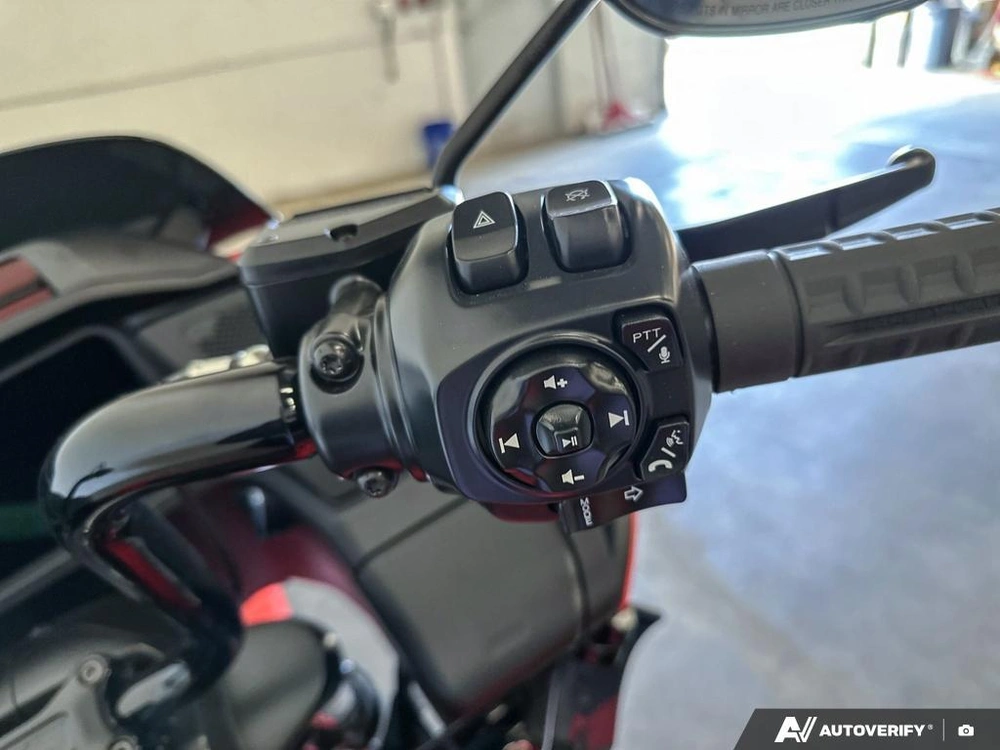2026 Harley-davidson Road Glide alt