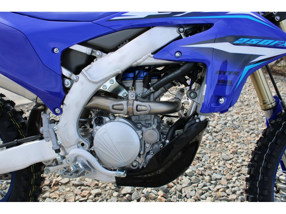 2026 Yamaha Yz250fx alt