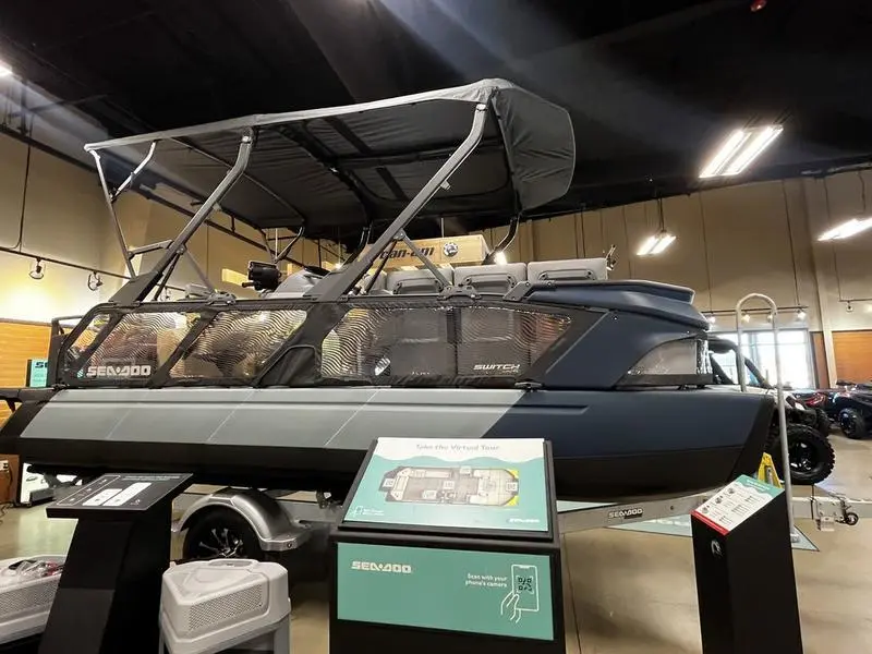 2026 sea-doo SWITC LIMITED 21' / 300HP 