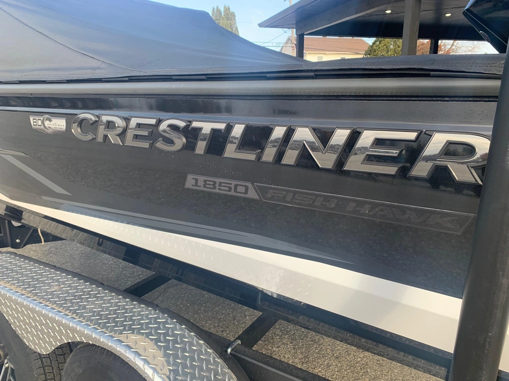 2026 Crestliner 1850 Fish Hawk Wt Jumpseat alt