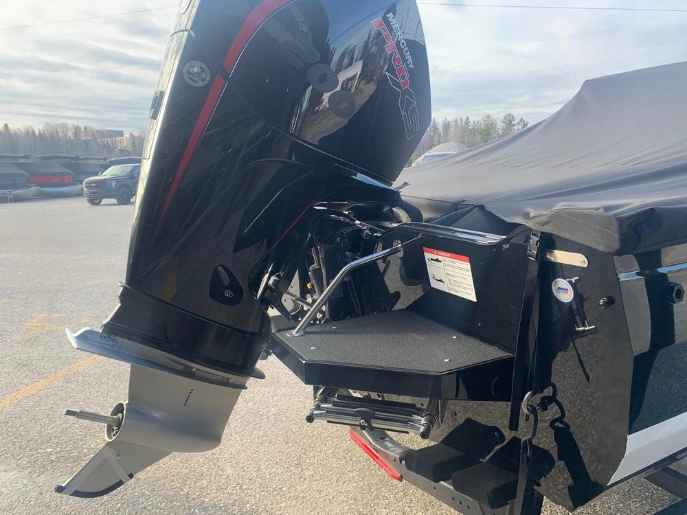 2026 Crestliner 1850 Fish Hawk Wt Jumpseat alt