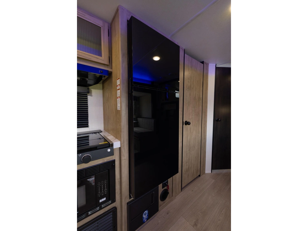 Cherokee 26dbh Grey Wolf 2026 alt