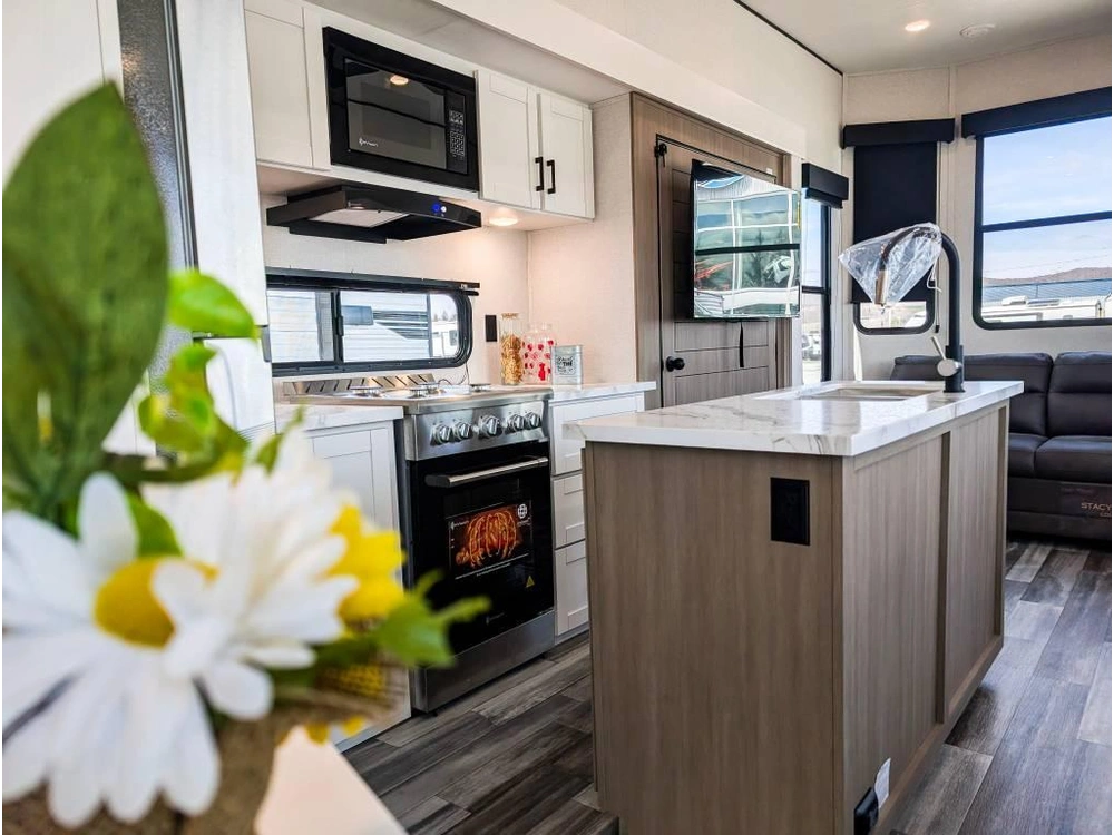 Jayco Jay Flight Bungalow 401loft 2026 alt