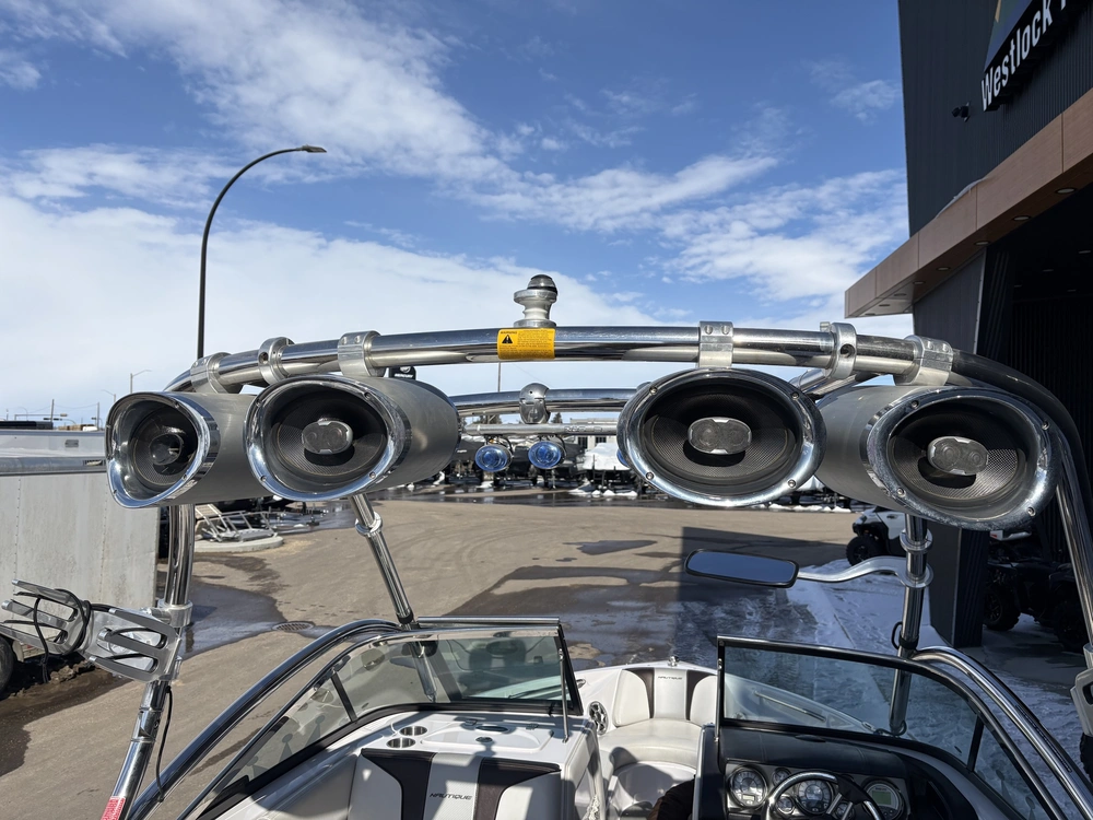 2008 Nautique Team 210 Super Air alt