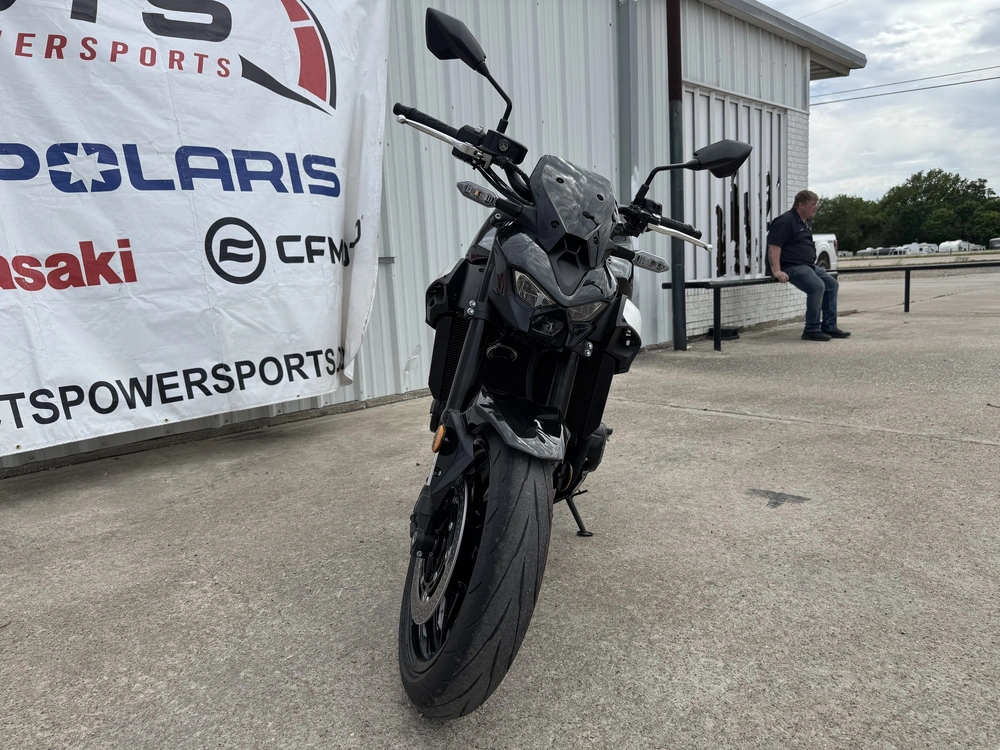 2025 Kawasaki Z900 Abs Abs alt