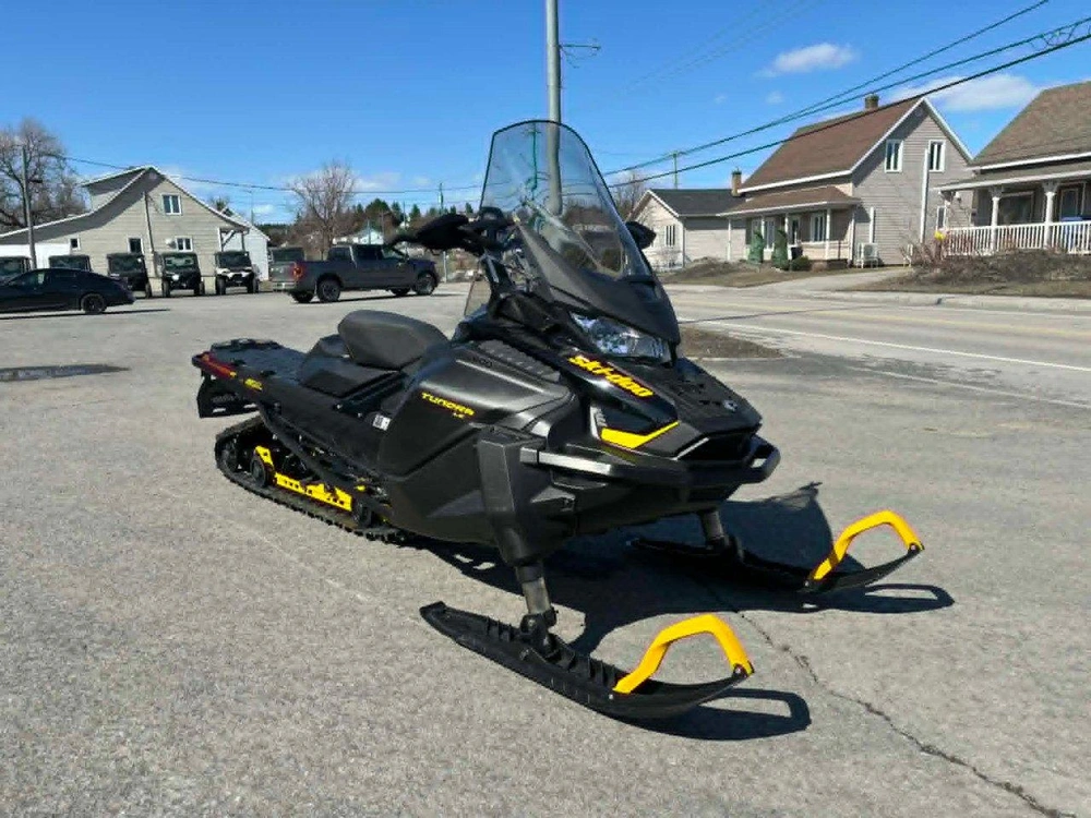 Ski-doo Tundra Le 600 Efi 1.5 E/s Used 2026 alt