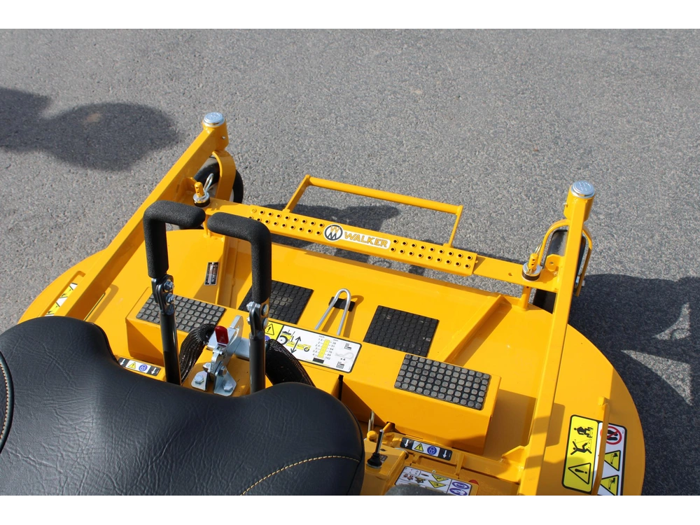 2026 Walker Mt27i Model T 27hp W/power Dump Option alt