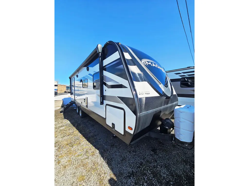 Grand Design IMAGINE...