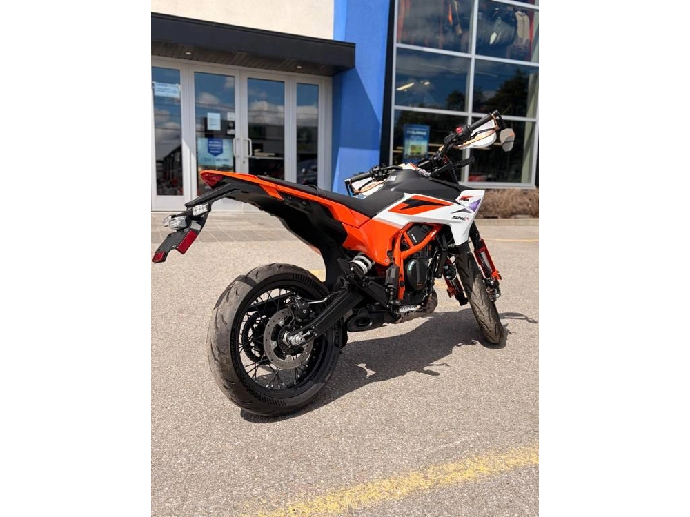 Ktm 390 Smc R 2025 alt