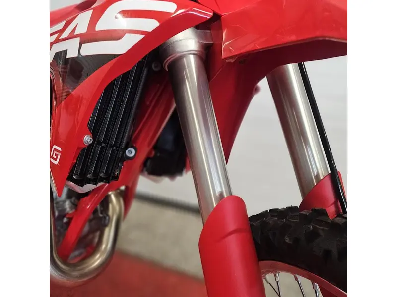 2023 GASGAS MC 450F thumbnail 9