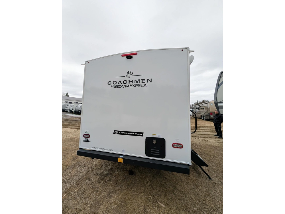 Coachmen Freedom Express 192rbs-320 2026 alt