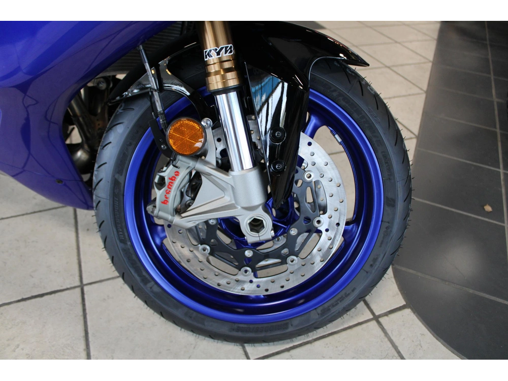 2026 Yamaha Yzf-r9 alt