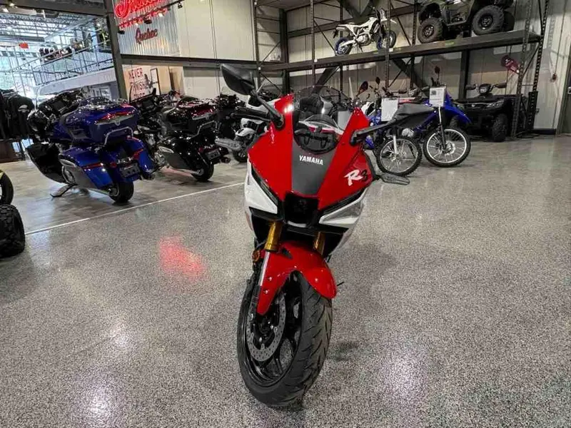 2026 Yamaha YZF-R3 70e anniversaire thumbnail 2