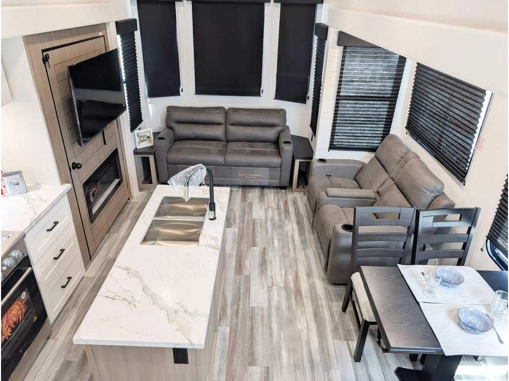 Jayco Jay Flight Bungalow 401loft 2026 alt
