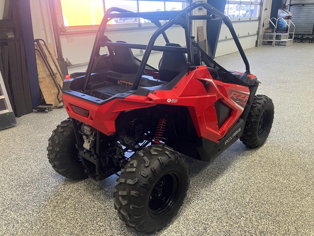 2026 Polaris Rzr 200 Efi alt