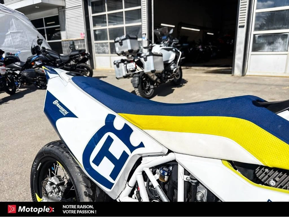 2019 Husqvarna 701 Sm alt