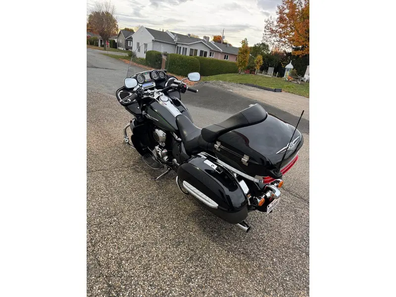 2017 Kawasaki VOYAGEUR thumbnail 3
