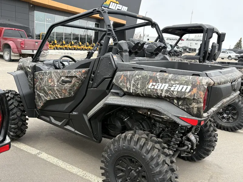 2026 Can-Am Commander X MR 1000R thumbnail 5