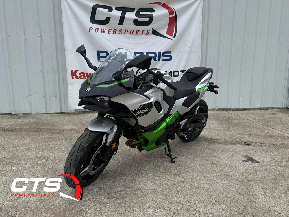 2024 Kawasaki Ninja® 7 Hybrid Abs Hybrid Abs alt
