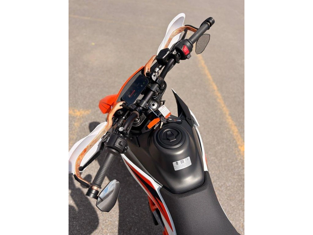 Ktm 390 Smc R 2025 alt