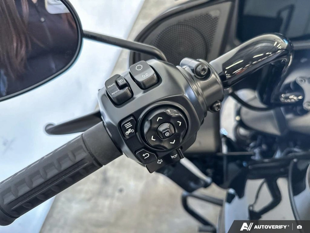 2026 Harley-davidson Road Glide alt