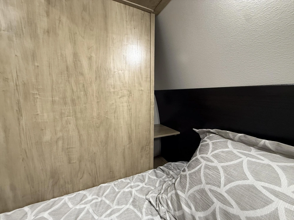 Cherokee 304sr Wolf Den 2026 alt