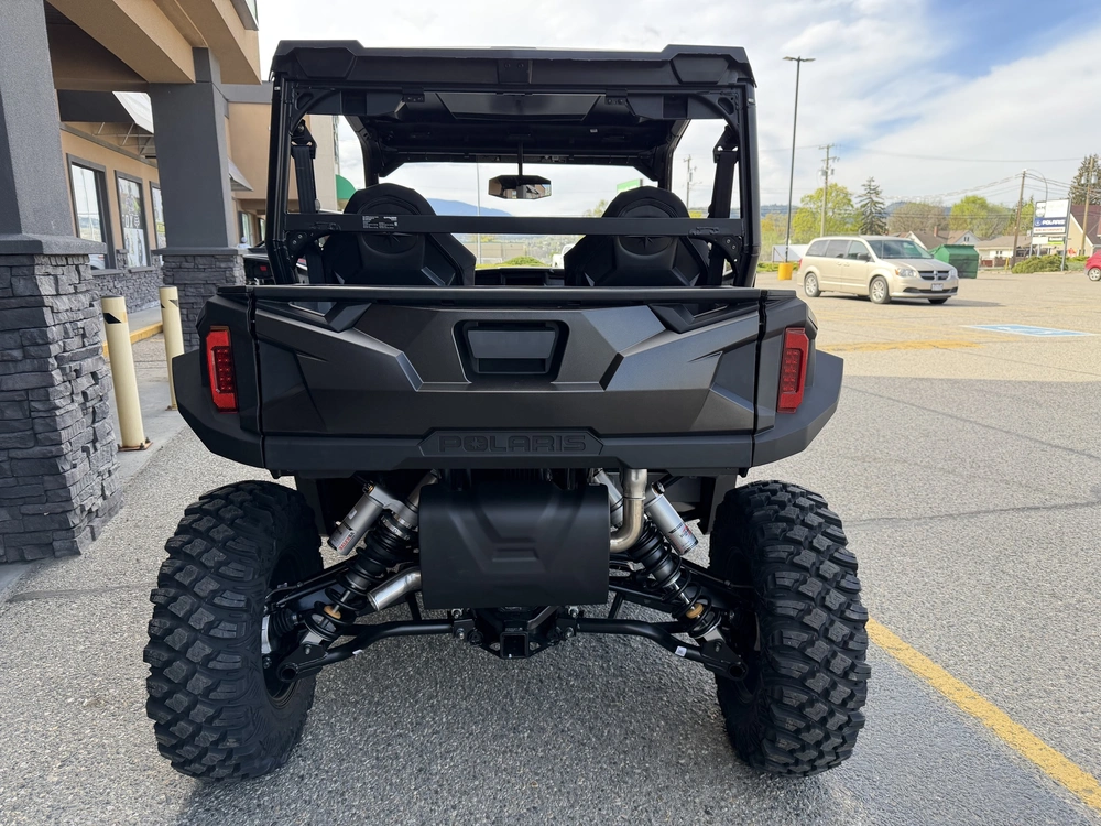 2026 Polaris General Xp 1000 Ultimate alt