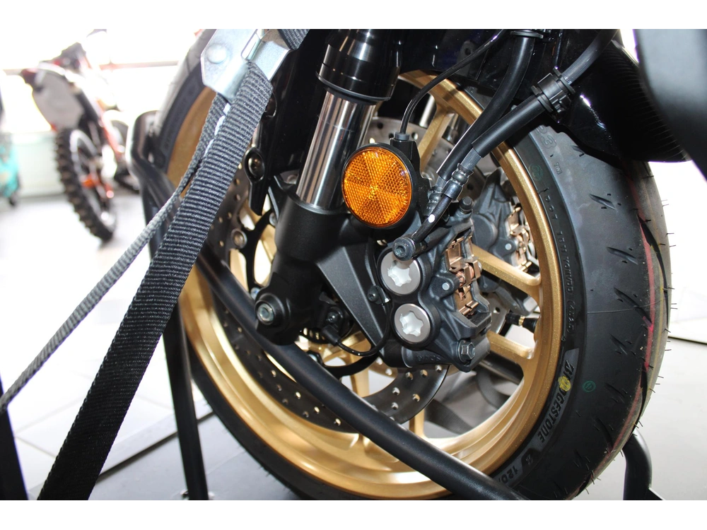2026 Yamaha Xsr900 alt