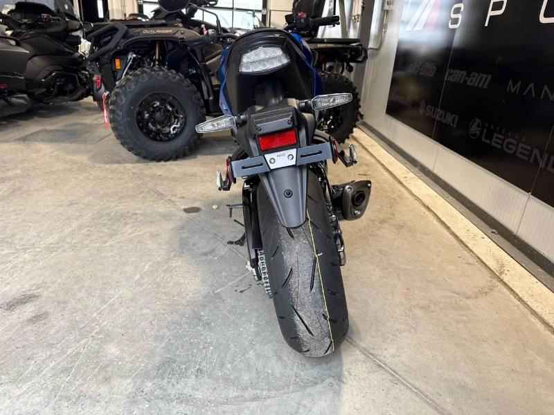 Suzuki Gsx-s1000a Metallic Triton Blu 2026 alt