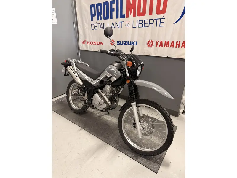 Yamaha XT250 XT 250 2024