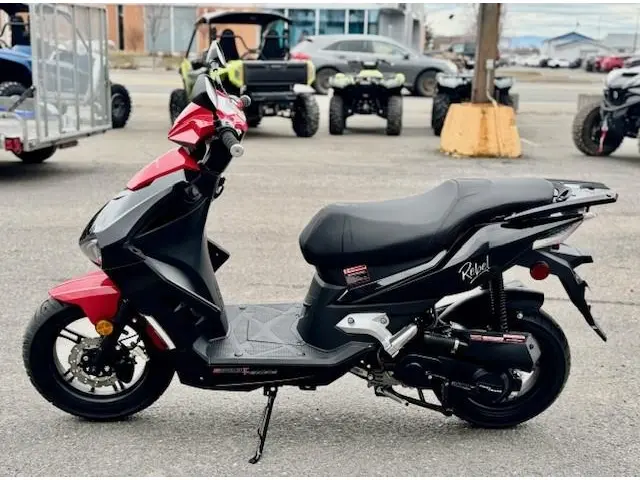 2023 Scootterre Rebel 50 thumbnail 4