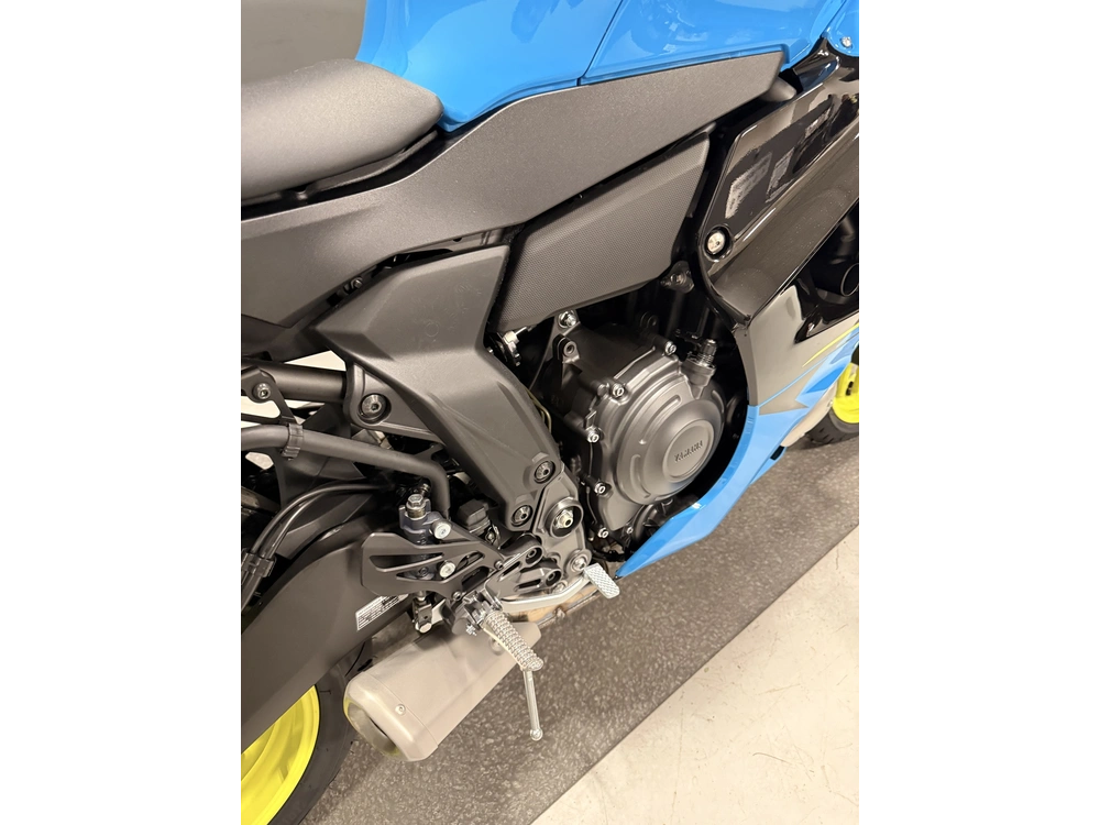 Yamaha Yzf-r7 Yzf-r7 2026 alt