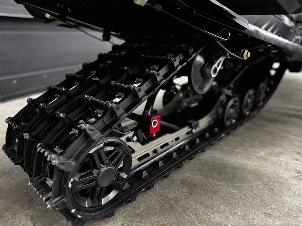 Ski-doo Grandtouring Platini 2026 alt