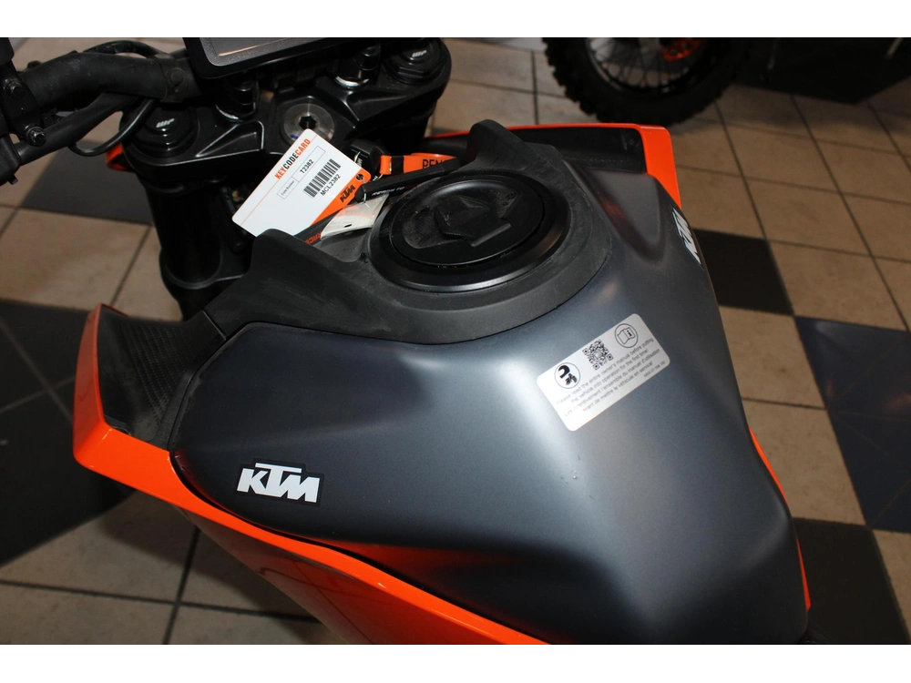2024 Ktm 250 Duke Orange B.d. alt