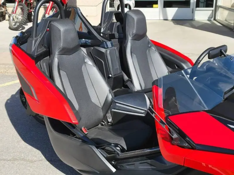 2024 Polaris SLINGSHOT thumbnail 7