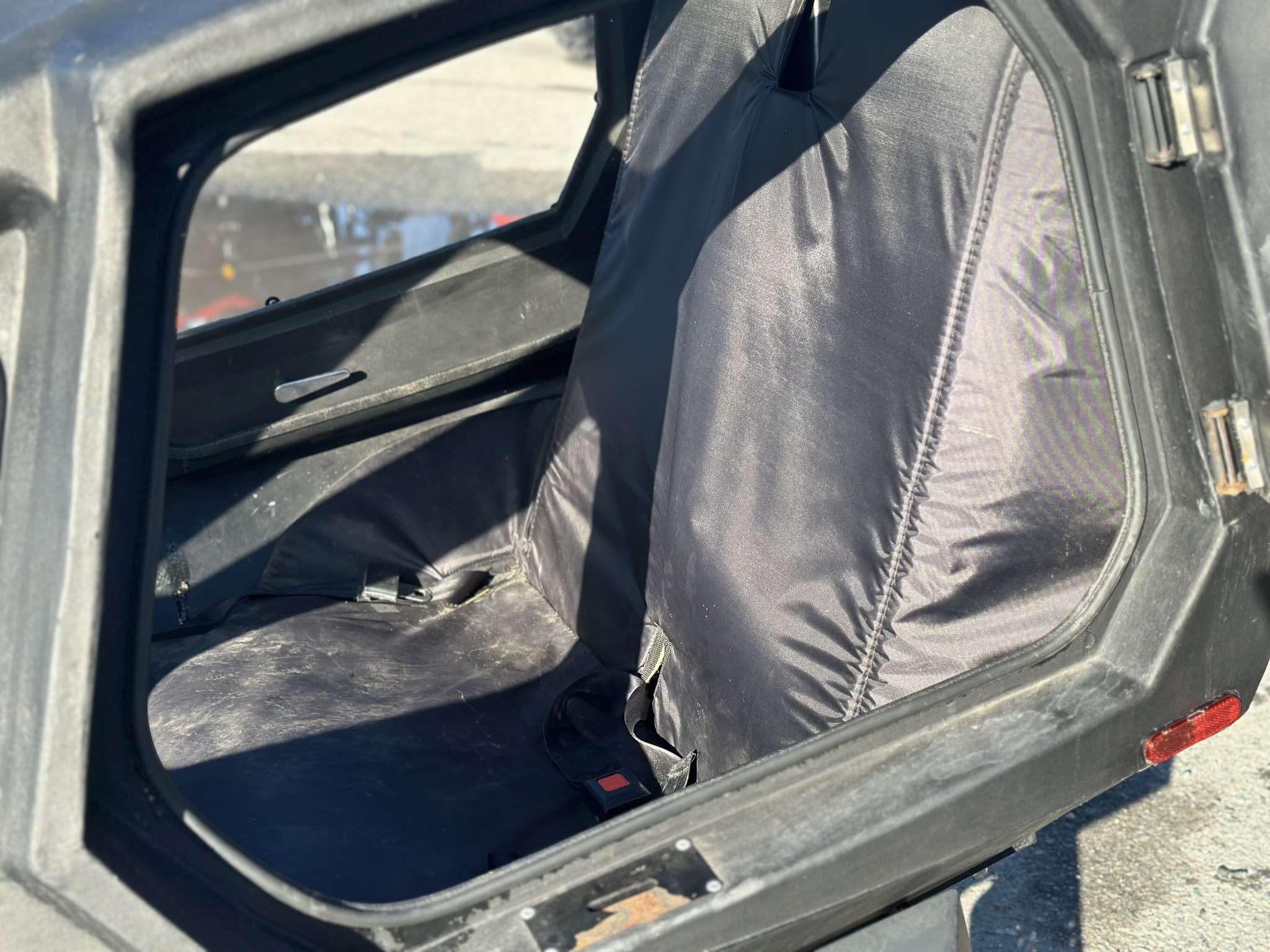 EQUINOX SNOWCOACH 685