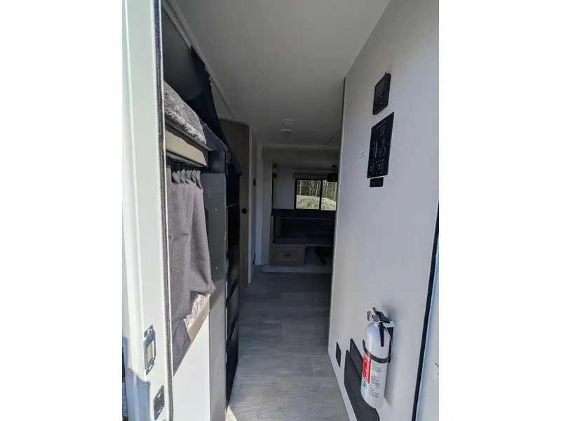 2026 Coachmen Freedom Express ultra lite 245RKS