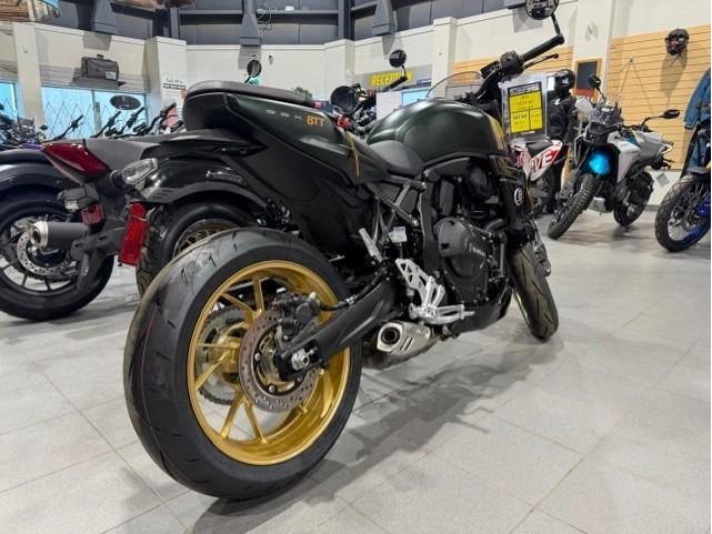 2026 Suzuki Gsx 8tt alt