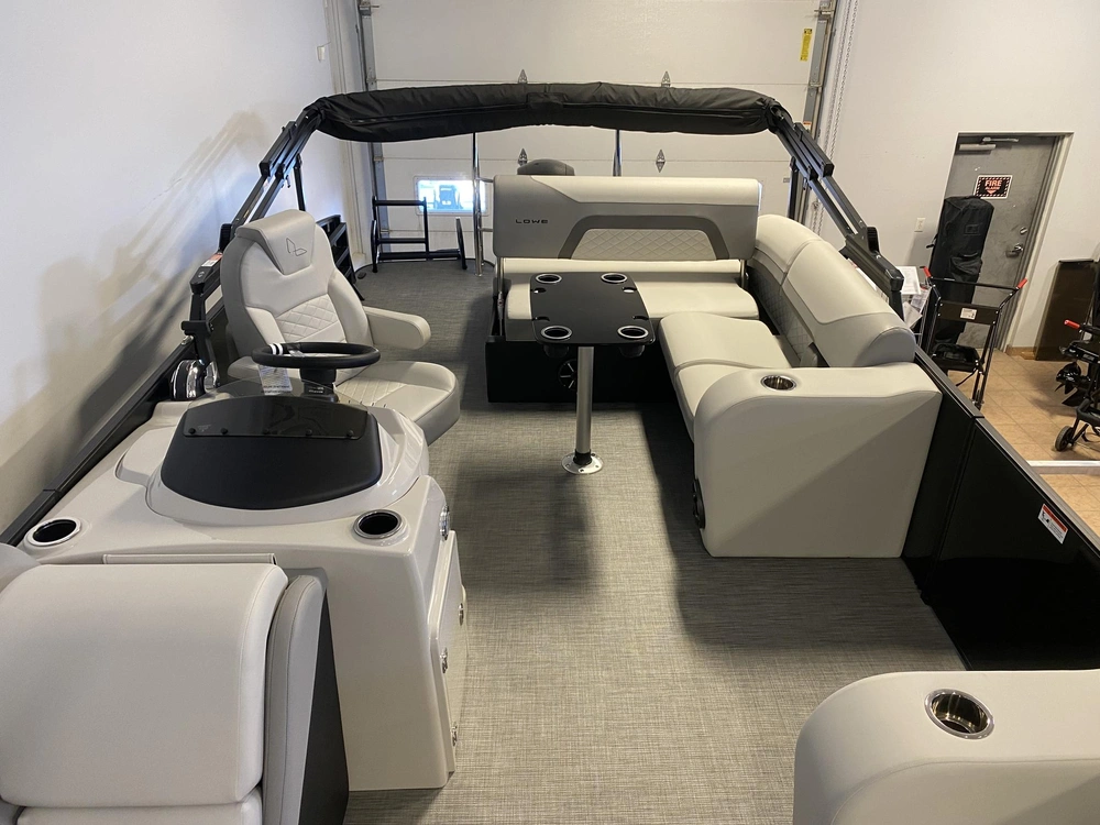 2026 Lowe Boats Ss210cl alt