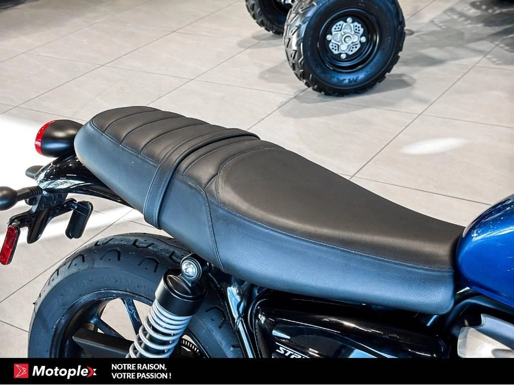 2022 Triumph Street Twin 900 *954 Km* alt