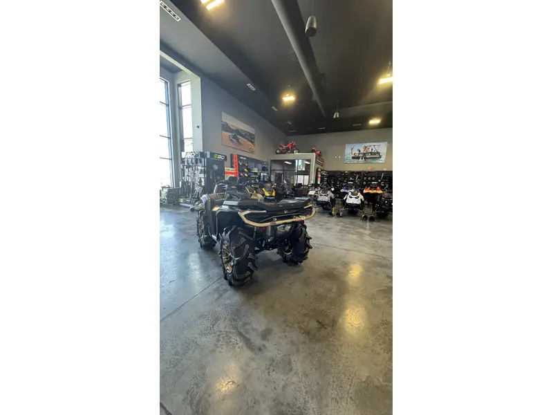 Can-Am Outlander XMR 1000R Loft Green Satin 2026