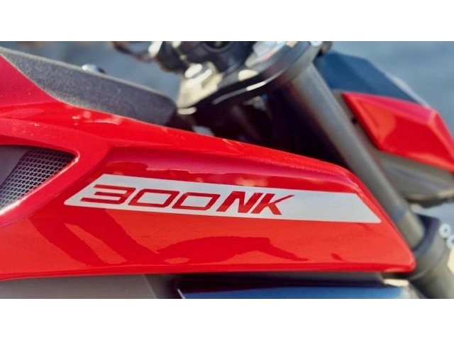 2024 Cfmoto 300nk Rabais De 1,340$ alt