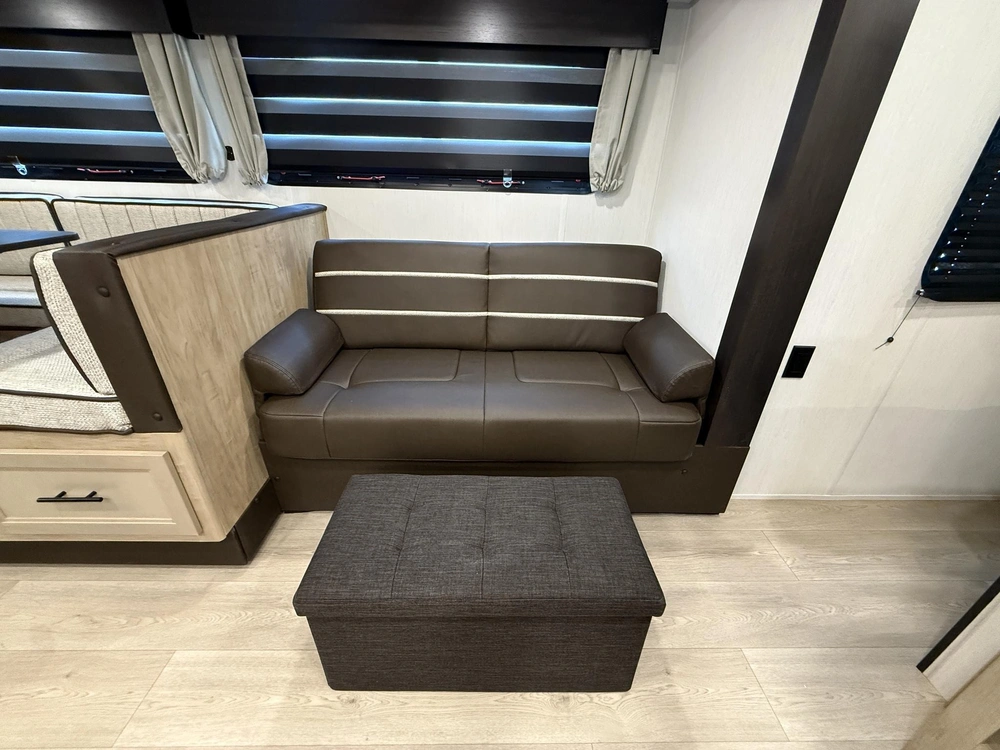 Cherokee 29te Grey Wolf 2026 alt